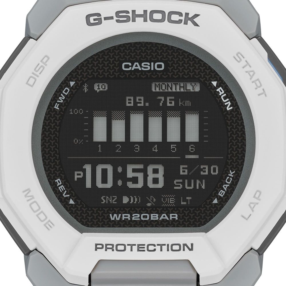 CASIO 卡西歐 G-SHOCK 運動潮流藍牙連線耐衝擊運動腕錶/白(GBD-300-7)