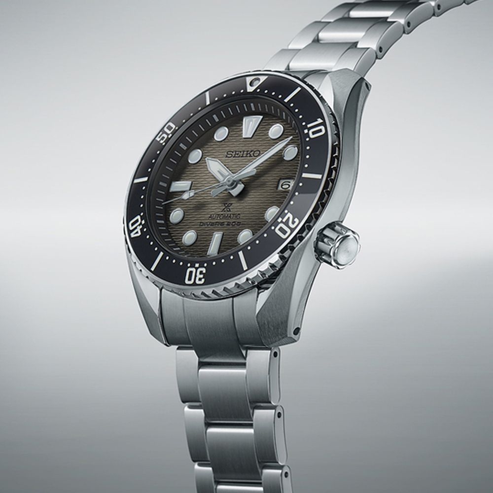 SEIKO 精工 Prospex系列 SUMO殼型潛水機械錶-45mm 6R35-02C0N/SPB323J1_SK040