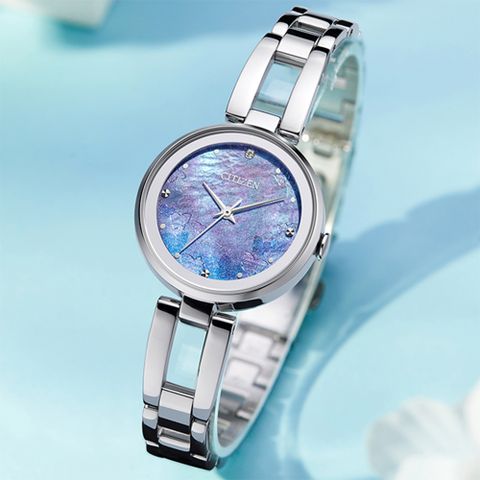 CITIZEN 星辰 聖誕推薦款 夢幻蝴蝶光動能手鍊女錶-28mm(EM0801-85N)