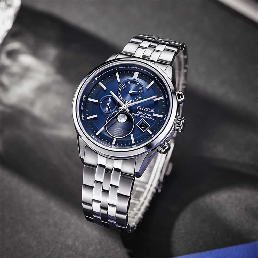 CITIZEN 星辰 光動能電波萬年曆月相手錶 BY1030-50L
