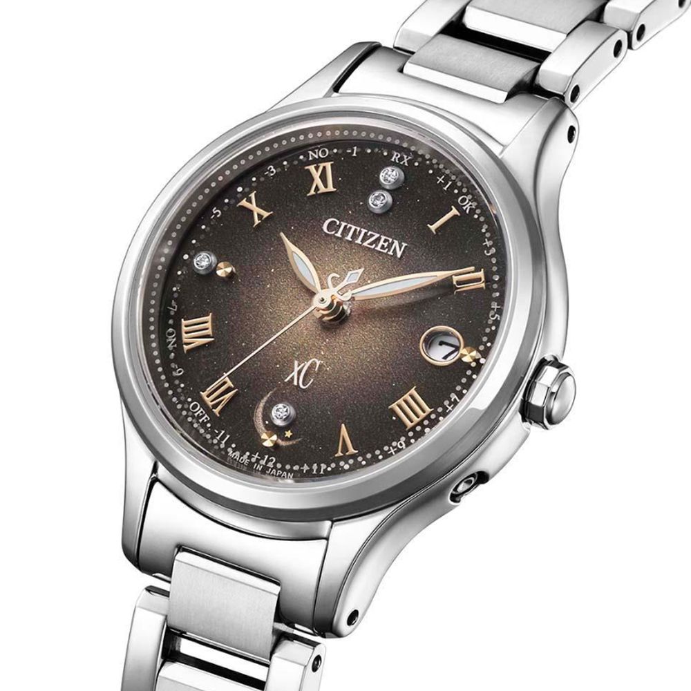 CITIZEN 星辰 xC 月光限量 光動能 鈦金屬 電波對時淑女腕錶 ES9490-79E