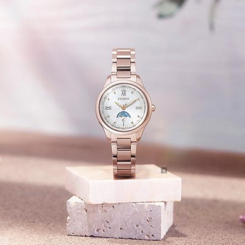 CITIZEN 星辰 XC 鈦 日月顯示光動能電波女錶 EE1004-57A