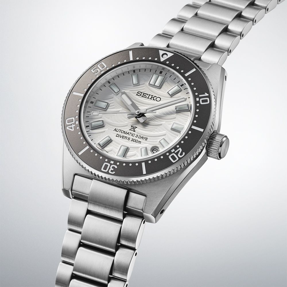 4050AUTOMATIC 3 DAYSDIVERS 300mSEIKO