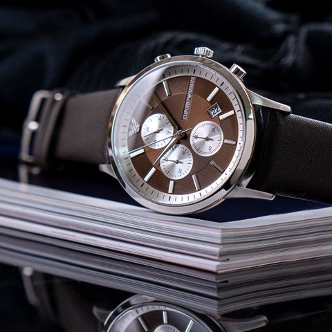 PChome 24h購物 ARMANI】亞曼尼公司貨紳士風範三眼計時皮革腕錶/咖x銀框(AR11490) -