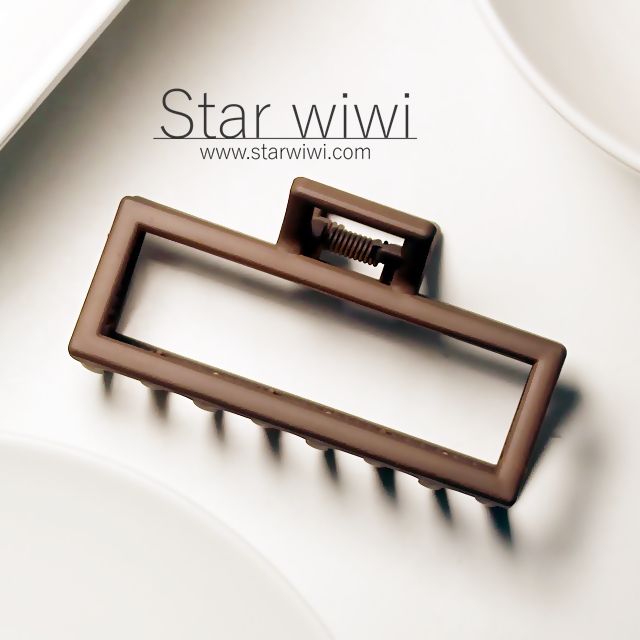 Star wiwi 時尚簡約風格造型霧面大抓夾《2入組》《淺棕色》 ( 髮飾 髮夾 鯊魚夾 )