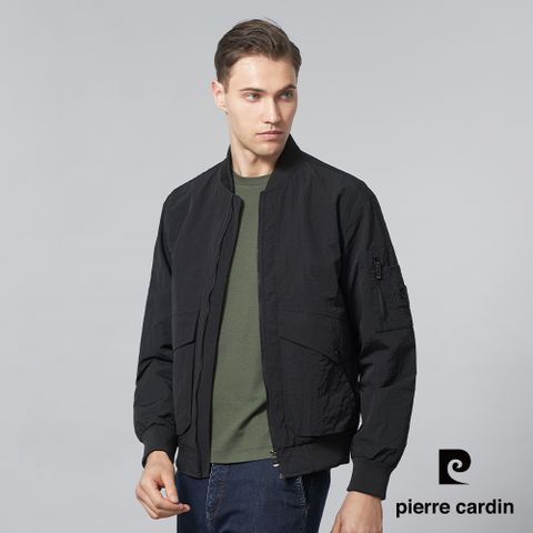 【pierre cardin 皮爾卡登】男裝 都會休閒棒球領素色薄夾克外套-黑色 (5245663-99)