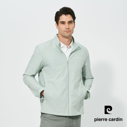 【pierre cardin 皮爾卡登】男款 都會休閒立領緹花薄夾克-豆綠色 (5257601-42)