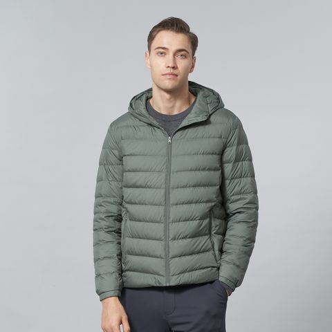 【pierre cardin 皮爾卡登】男裝 都會休閒石墨烯連帽輕羽絨夾克外套-淺水綠 (5245761-45)