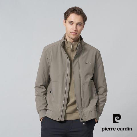 【pierre cardin 皮爾卡登】男裝 都會休閒彈性立領鋪棉夾克外套-卡其綠 (5245763-47)