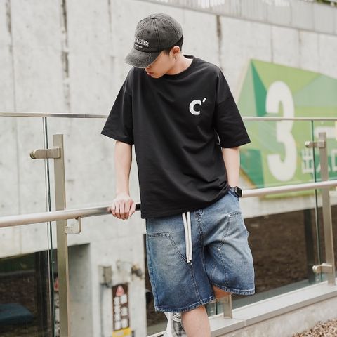 【AMERO】男裝 女裝 短袖圓領Ｔ恤 C字印花 細絨布 情侶裝