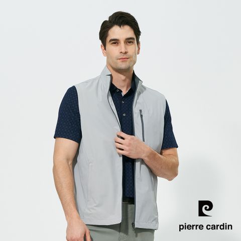【pierre cardin 皮爾卡登】男款 吸濕速乾微彈性都會休閒立領薄背心-灰卡其 (5257361-92)