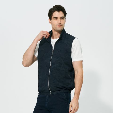 【pierre cardin 皮爾卡登】男款 吸濕速乾微彈性印花休閒立領薄背心-深藍色 (5257362-39)