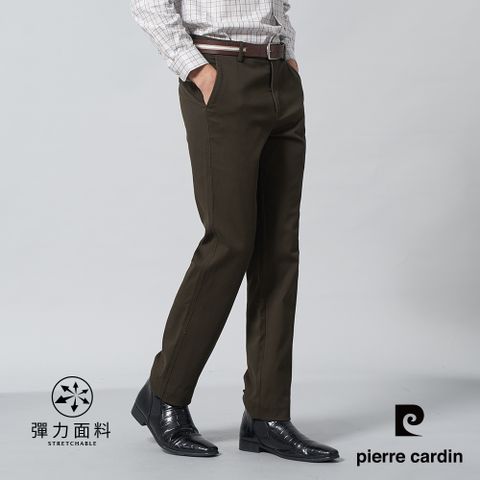 Pierre Cardin 皮爾卡登 男裝 棉質混紡微彈性平口休閒長褲-深綠色 (5245871-49)