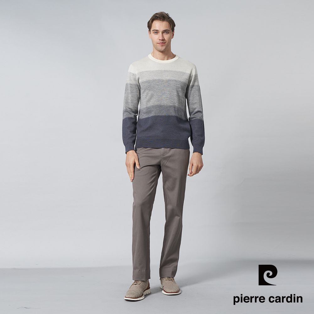 Pierre Cardin 皮爾卡登 男裝 混紡羊毛圓領橫條漸層色緹花針織毛衣-灰色 (5245472-95)