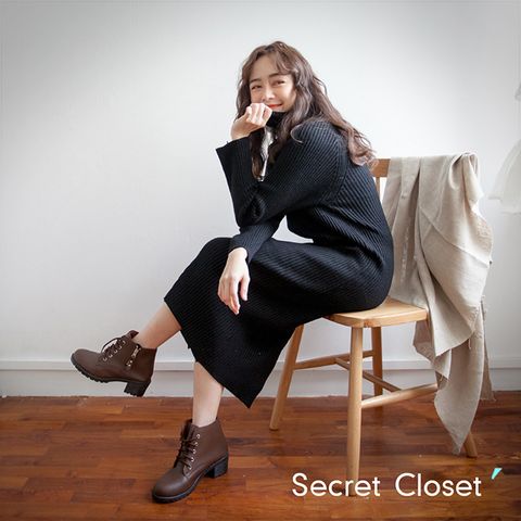 Secret Closet 秘密衣櫥 簡約高領修身針織上衣