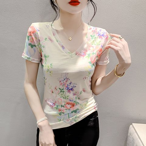 【韓國K.W.】KN3236現貨韓國清新獨有曲線輕薄透氣印花鑽鑽高彈力紗上衣(休閒/T恤/印花/小香風)