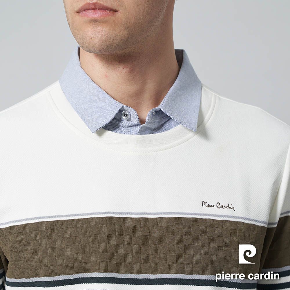 Pierre Cardin 皮爾卡登 男裝 棉混彈性假兩件襯衫領定位橫條長袖POLO衫-米白色 (5245294-91)
