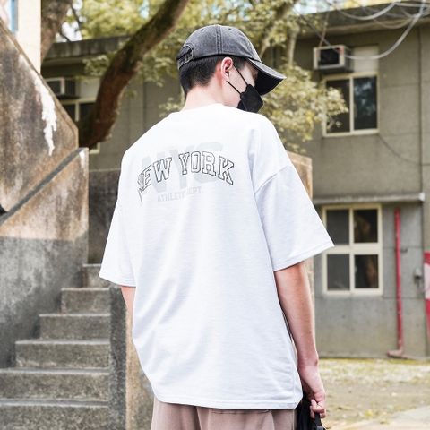 【AMERO】男裝 女裝 短袖圓領Ｔ恤 英文字印花 落肩 情侶裝