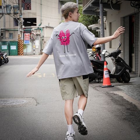 【AMERO】男裝 女裝 短袖圓領Ｔ恤 塗鴉印花 情侶裝