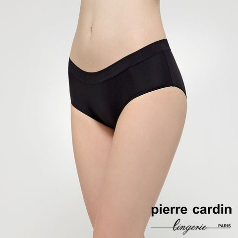 Pierre Cardin 皮爾卡登 【 女性內衣】素色平口內褲-黑