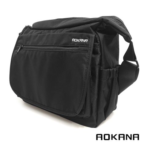 AOKANA奧卡納 YKK拉鍊 MIT輕量防潑水多隔層大型側背包(百搭黑)02-024