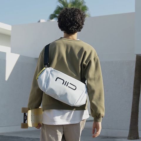 NIID x Statement 玩色宣言 S6 輕機能休閒翻轉包 - 月白