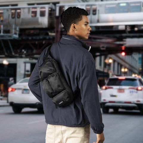 Timbuk2 Vapor Sling Crossbody bag 都會時尚多功能斜背包-黑色
