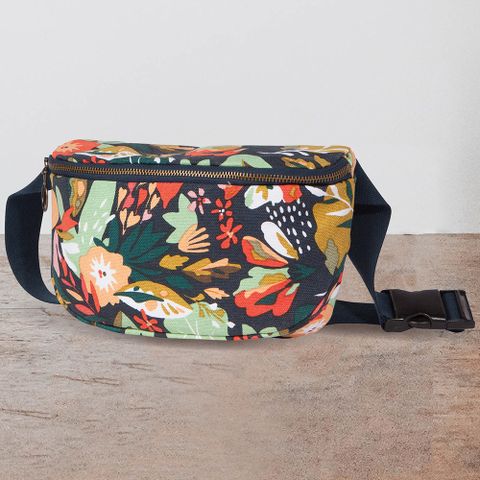 DANICA 輕便腰包(百花盛放)