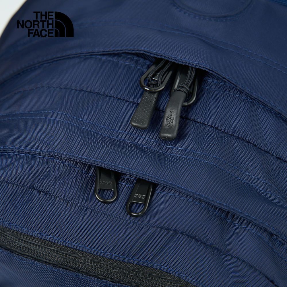 The North Face 北面 男女款藍色DWR防潑水舒適背負休閒後背包｜CF9CATK 筆電包/登山包