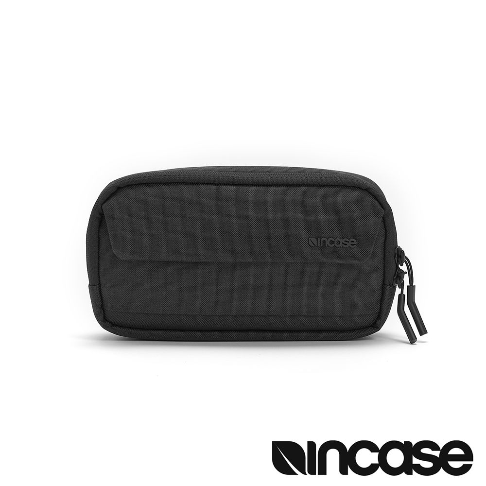 Incase City 2.0 Sling 斜背胸包 - 黑色