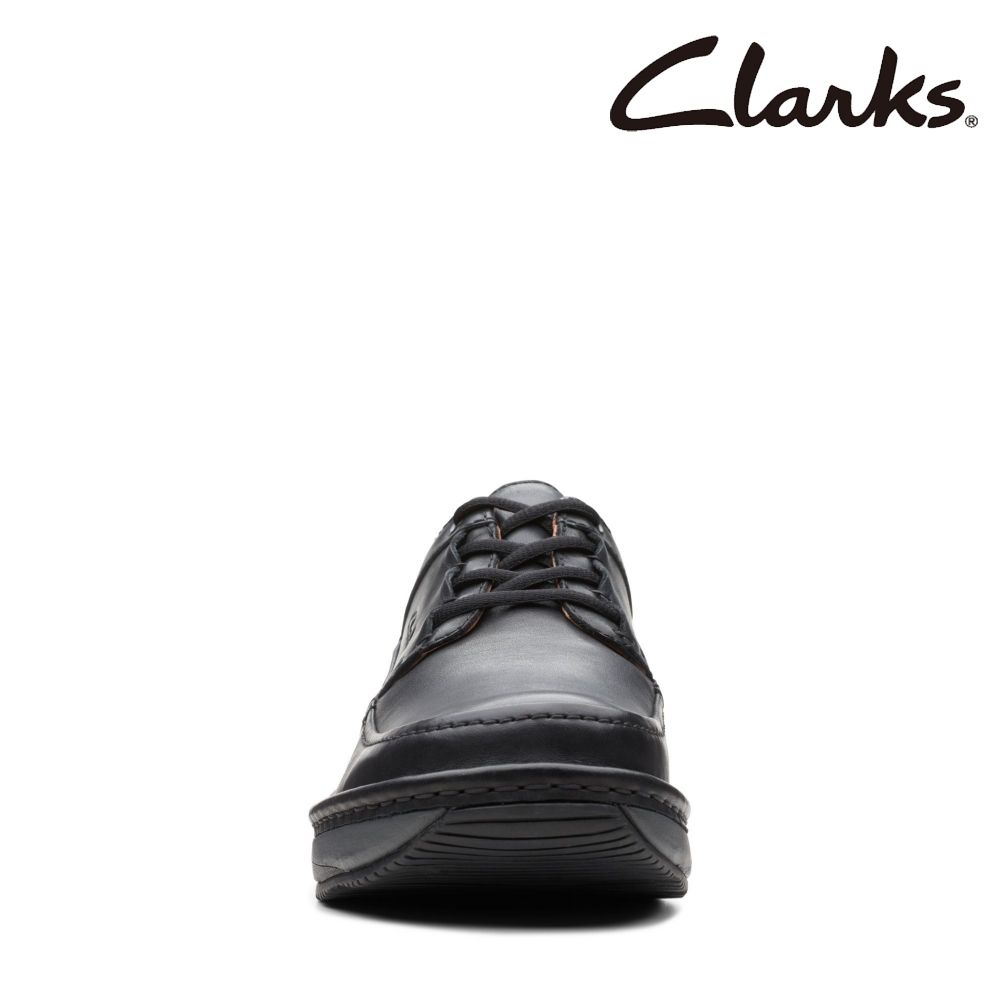 Clarks 男款Un Soul Lace 厚底全真皮縫線設計休閒鞋 CLM49671C