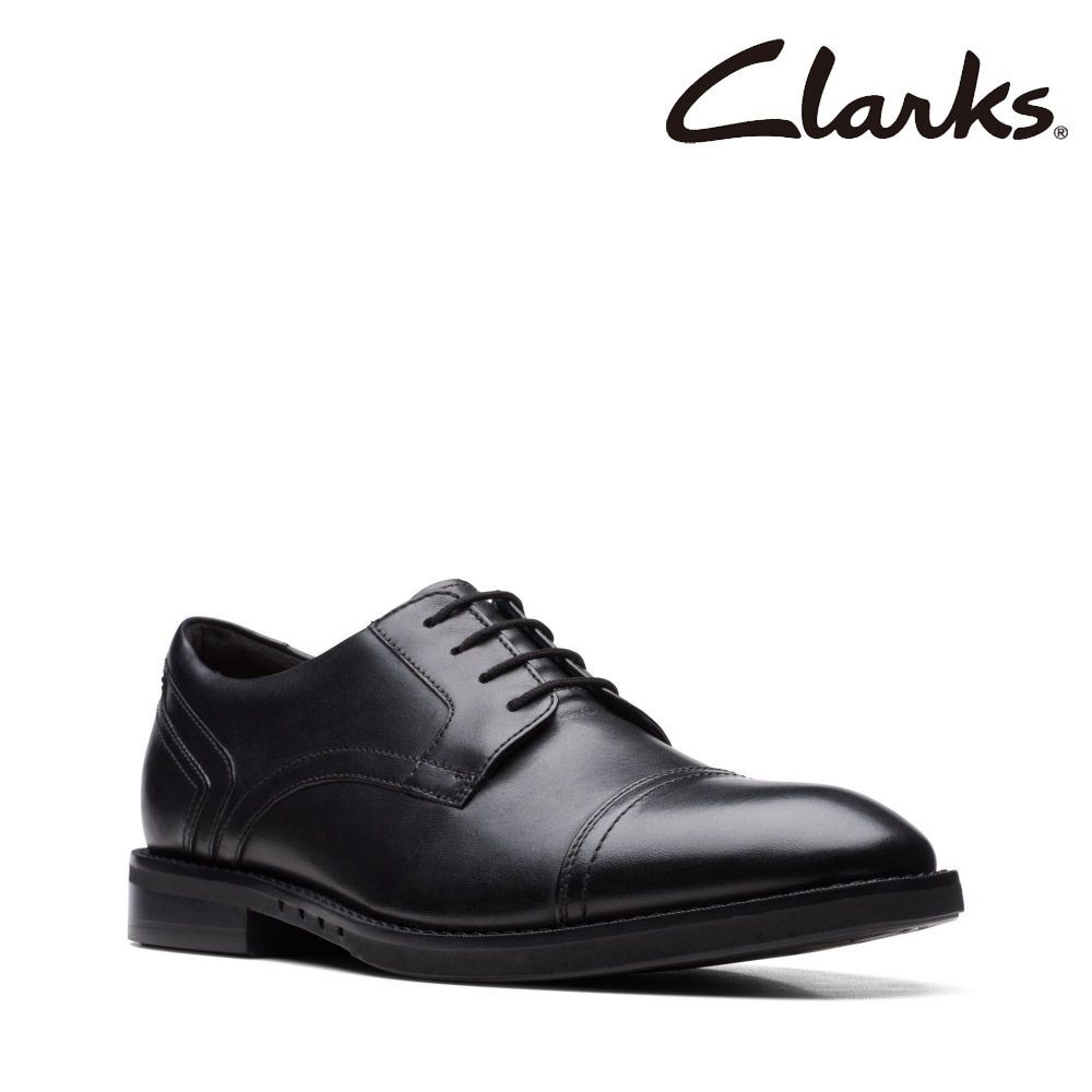 Clarks 男款Un Hugh Cap橫飾寬楦輕量正裝鞋 CLM72836D