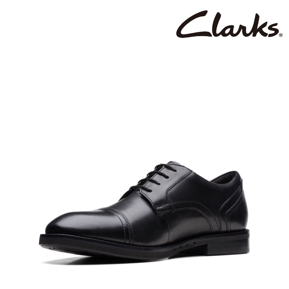 Clarks 男款Un Hugh Cap橫飾寬楦輕量正裝鞋 CLM72836D