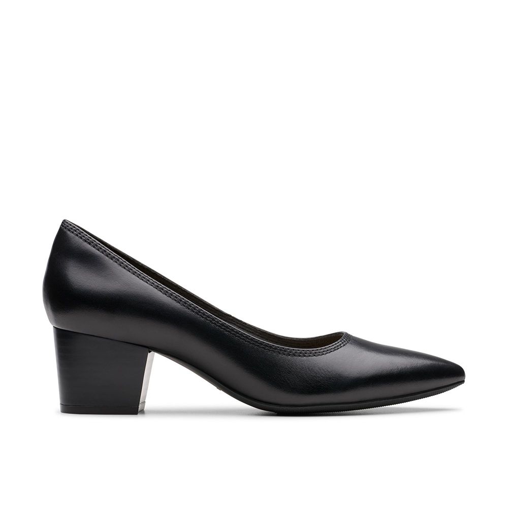 Clarks 女款Ellanie Hope 尖頭百搭側拉鍊踝靴 CLF80054D