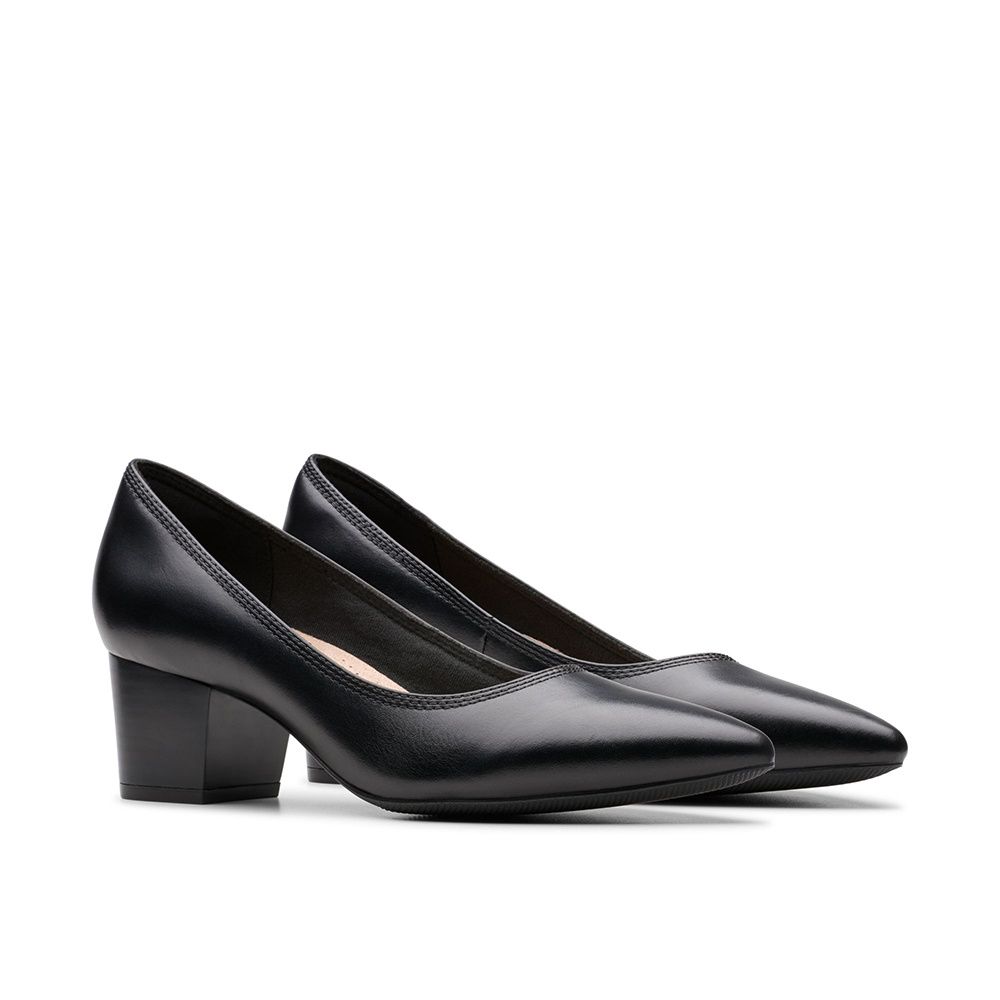 Clarks 女款Ellanie Hope 尖頭百搭側拉鍊踝靴 CLF80054D