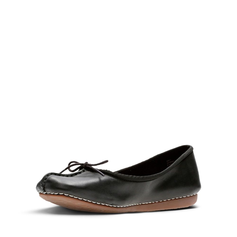 Clarks 女款Freckle Ice 全皮面對縫線設計蝴蝶結平底鞋 CLF52929C