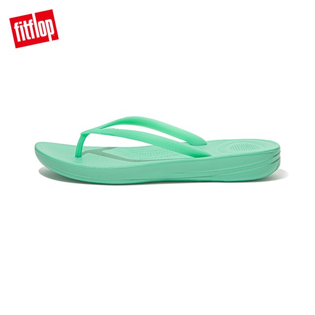 FitFlop IQUSHION ERGONOMIC FLIP-FLOPS 輕量人體工學戲水夾腳拖-女(薄荷綠)