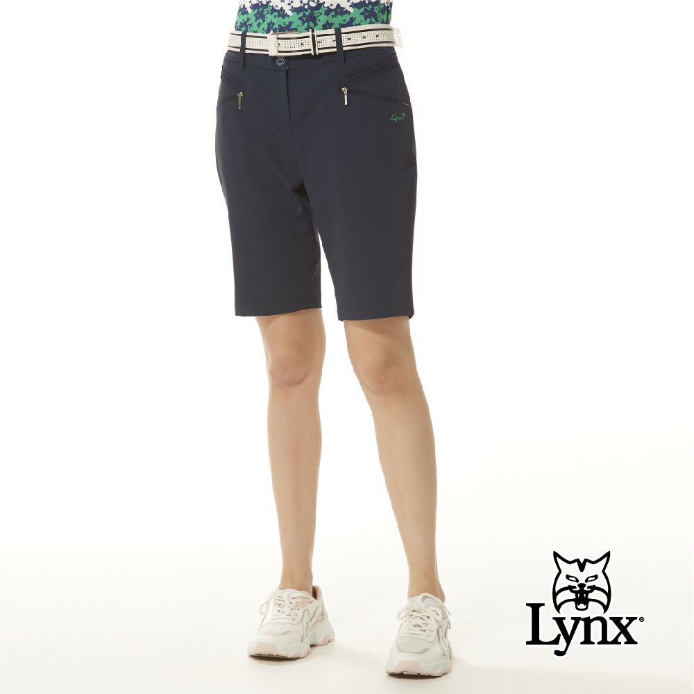 Lynx Golf 女款日本進口布料吸排抗UV功能素面款造型拉鍊口袋褲口開杈設計直筒五分褲(二色)