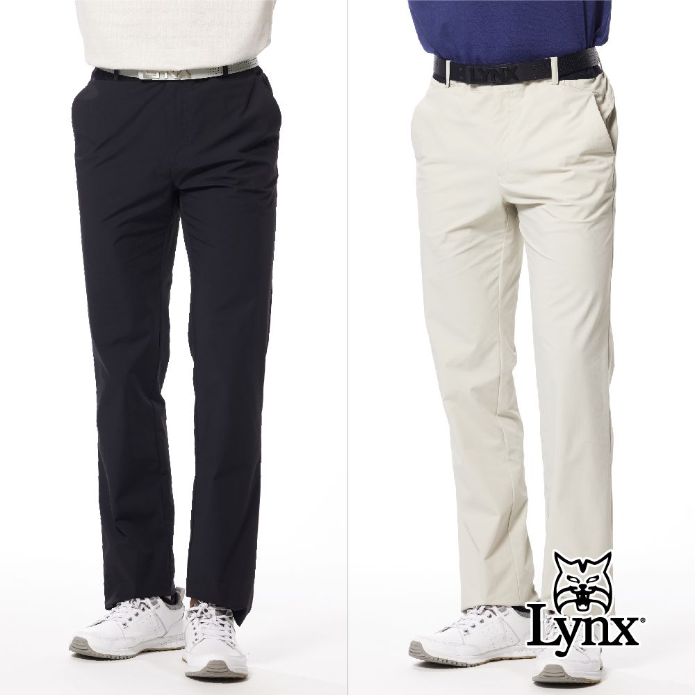 Lynx Golf 男款彈性舒適素面外觀不對稱後袋Lynx織帶造型平口休閒長褲(二色)