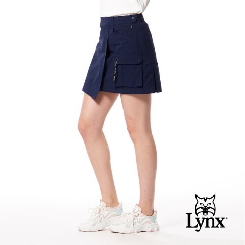 【Lynx Golf】首爾高桿風格！女款LOGO織帶剪接後腰斜開造型雙貼袋設計運動褲裙-丈青色