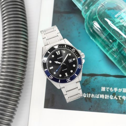 CASIO / MDV-107D-1A2V / 卡西歐 潛水錶 槍魚系列 水鬼 防水200米 日期 不鏽鋼手錶 黑藍色 44mm