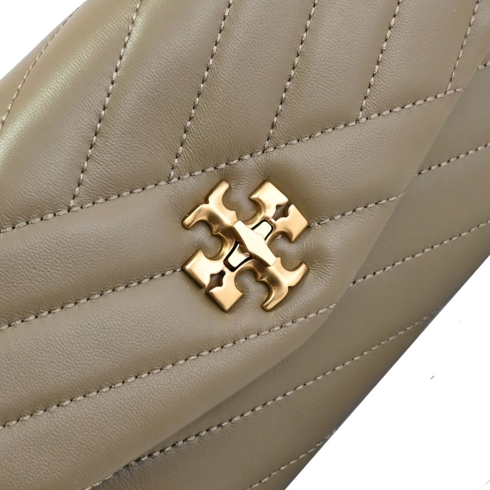 TORY BURCH 經典LOGO絎縫轉釦斜背包.灰棕