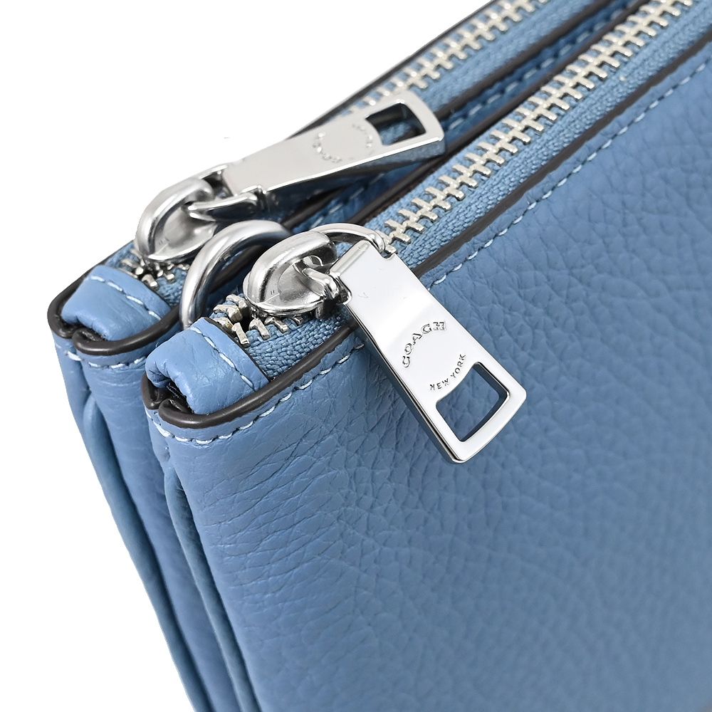 COACH 蔻馳 CJ789 馬車LOGO雙層拉鍊斜背包.淡藍