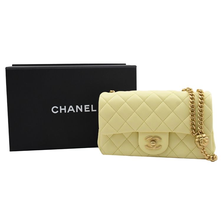CHANEL 香奈兒 Mini Flap 小羊皮山茶花金球迷你斜背鍊包.淺黃 20cm