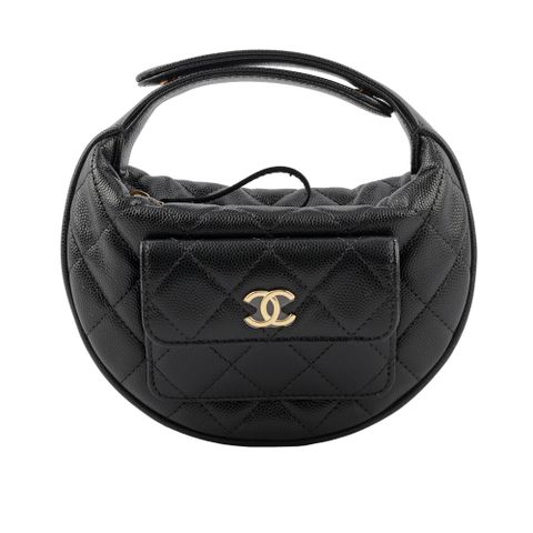 CHANEL 香奈兒 金色CC Logo 粒紋牛皮迷你手提彎月包/呼拉圈包(黑色) AP3467 B13649 94305