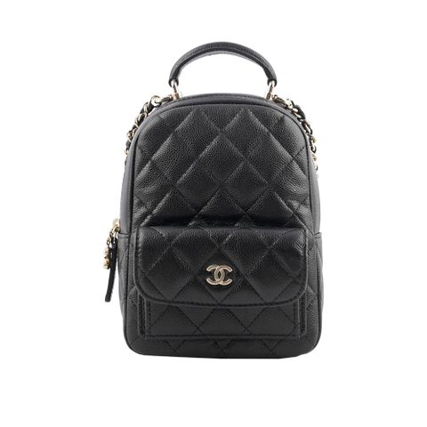 CHANEL 香奈兒 24C 新款粒紋牛皮翻蓋口袋迷你後背包/小書包(黑色) AP3753 B10583 C3906