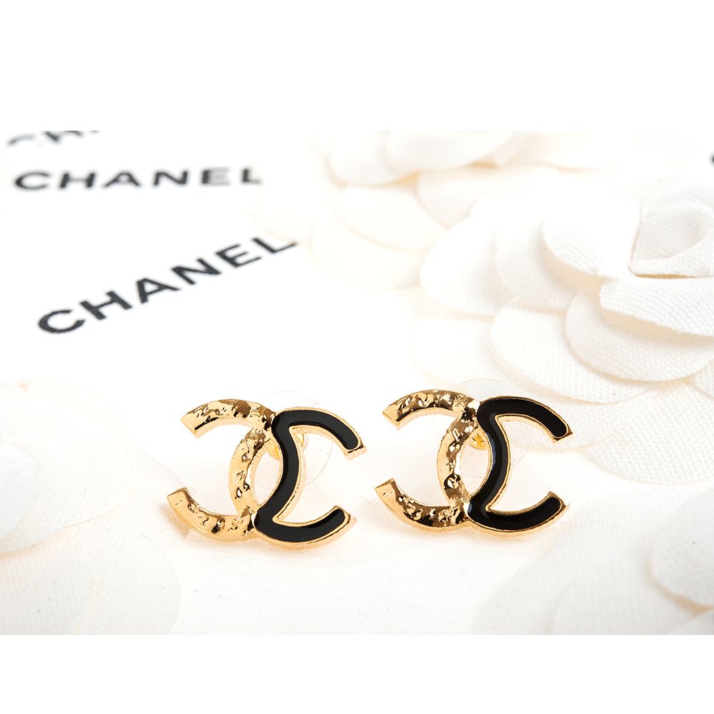 CHANEL 香奈兒  經典大雙C LOGO 黑金雙色不規則穿式耳環