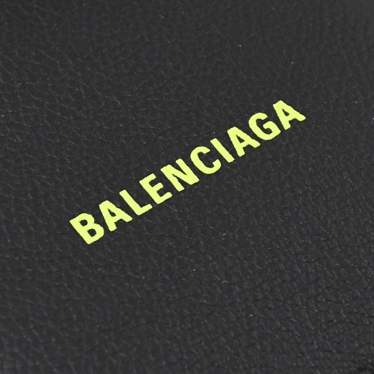 BALENCIAGA