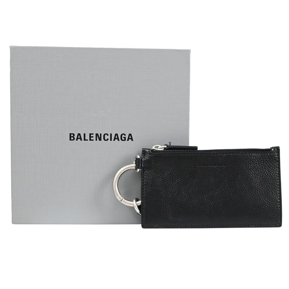 BALENCIAGA