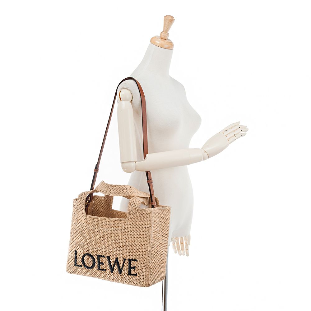 LOEWE 羅威  新款標誌字體酒椰纖維手提/肩背包 (自然色/中號)